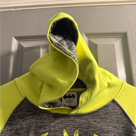 DC Comics Batman hoodie pullover neon green & gray Side pockets Boys size 2XL 18 - Picture 4 of 8